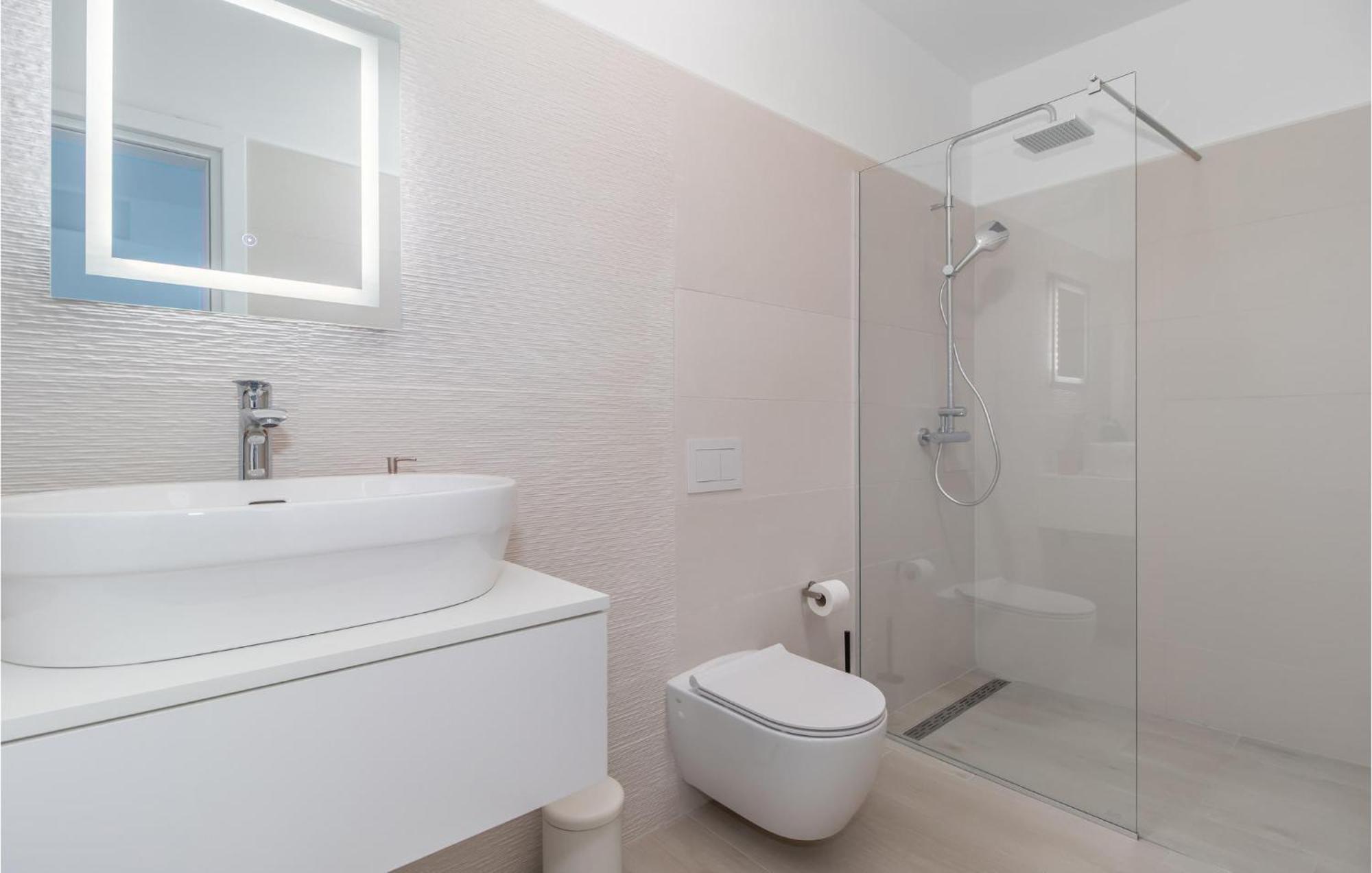 Pet Friendly Home In Smrika With Kitchen Εξωτερικό φωτογραφία
