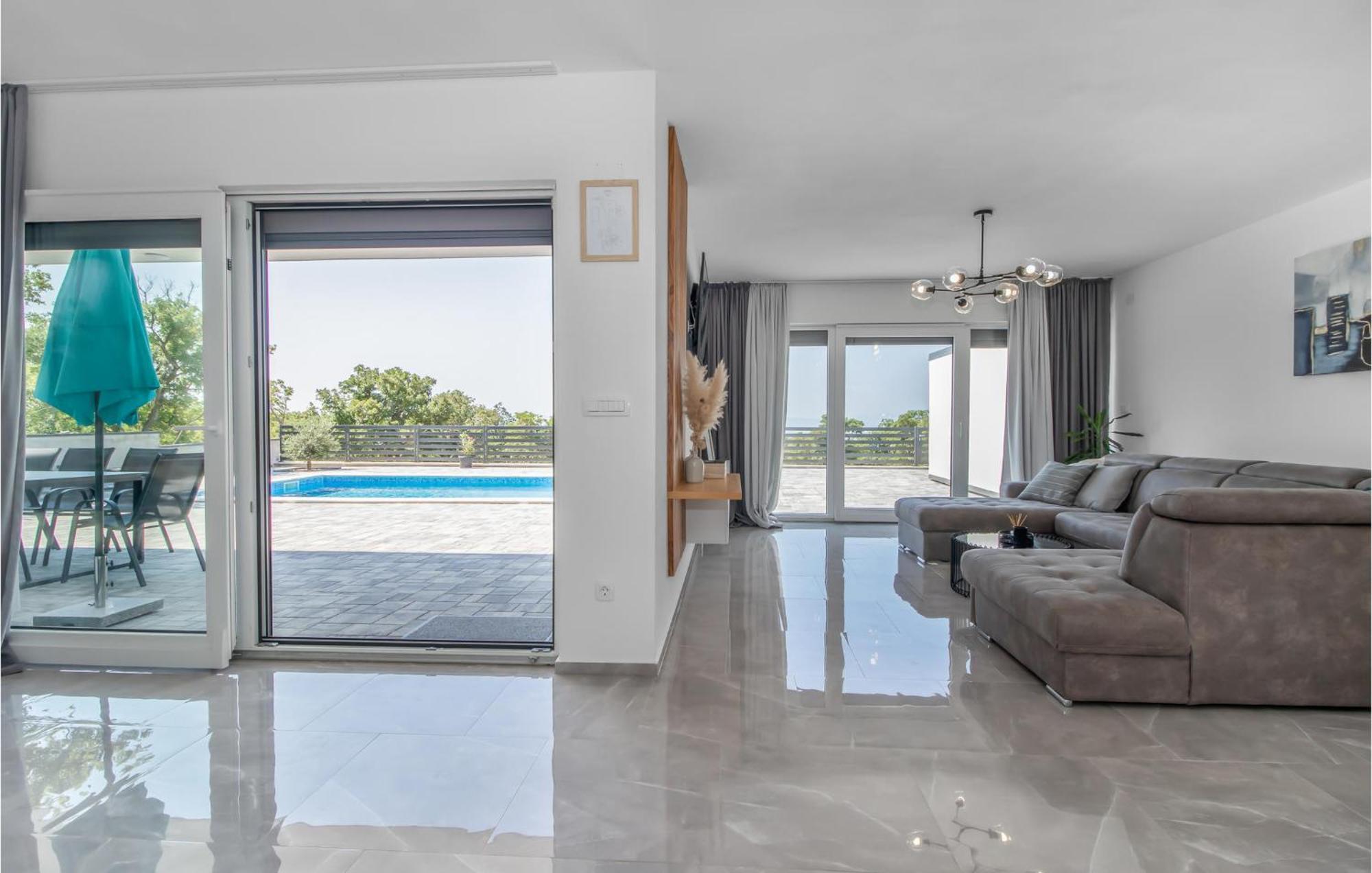 Pet Friendly Home In Smrika With Kitchen Εξωτερικό φωτογραφία